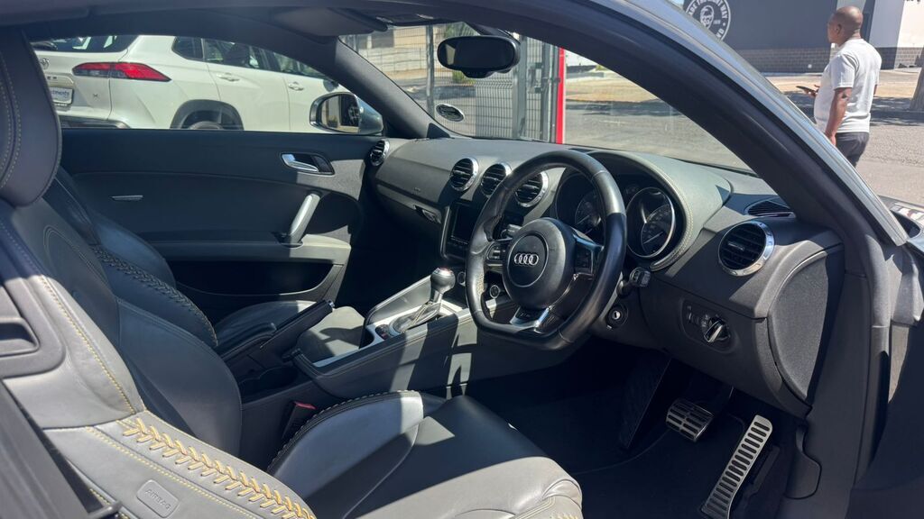 AUDI TT TTS QUATTRO COUPE STRONIC ED500