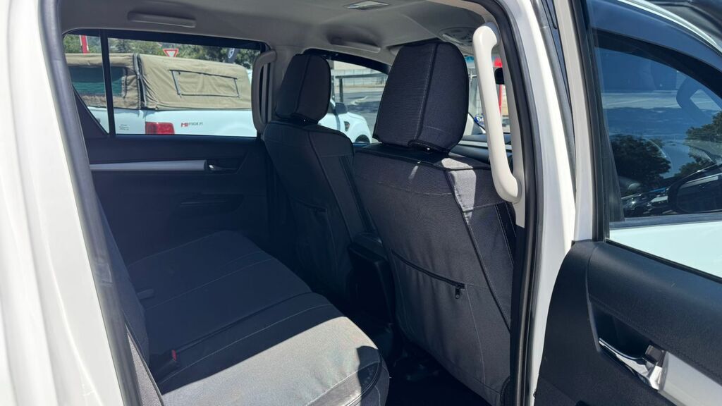 TOYOTA HILUX HILUX 2.8 GD-6 RAIDER 4X4 P/U D/C A/T - 9