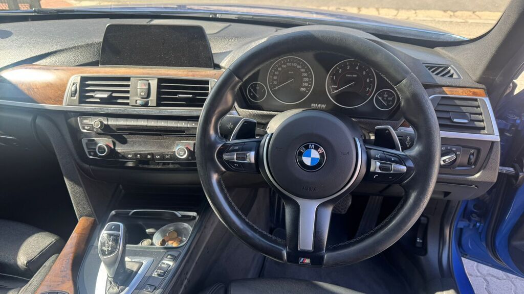 BMW 3 SERIES 320D M SPORT A/T (F30) - 13