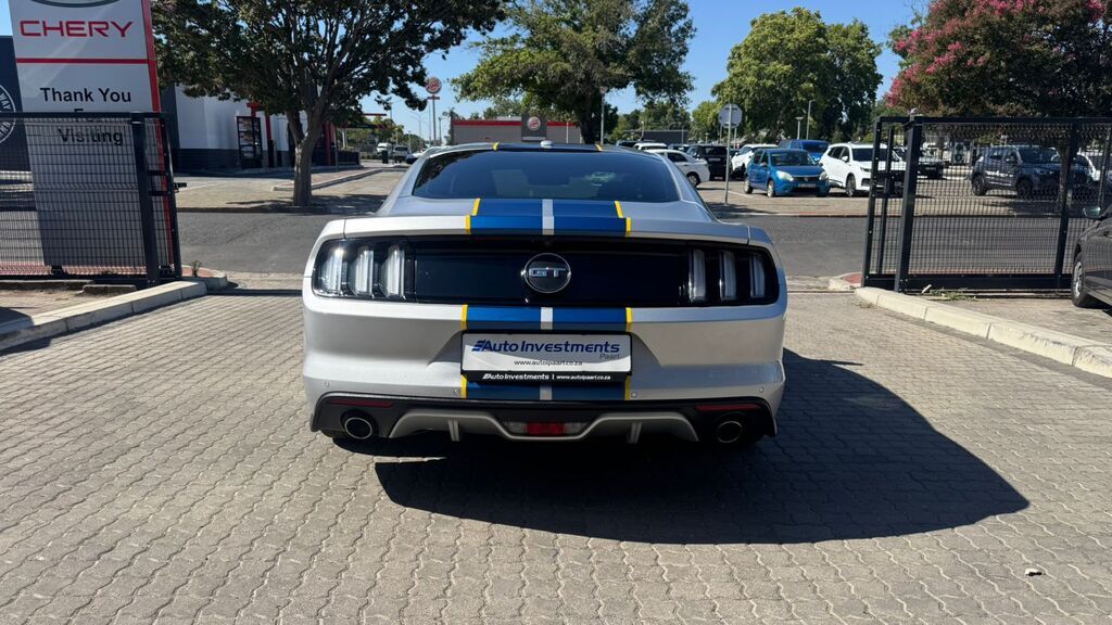FORD MUSTANG MUSTANG 5.0 GT A/T - 8