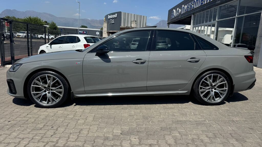 AUDI A4 A4 40 TFSI S LINE STRONIC (B9)