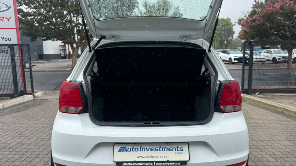 VOLKSWAGEN POLO VIVO POLO VIVO 1.6 COMFORTLINE TIP (5DR) - 6