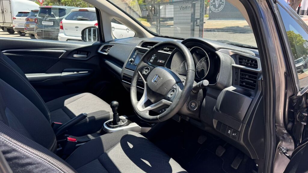 HONDA JAZZ JAZZ 1.5 ELEGANCE - 12