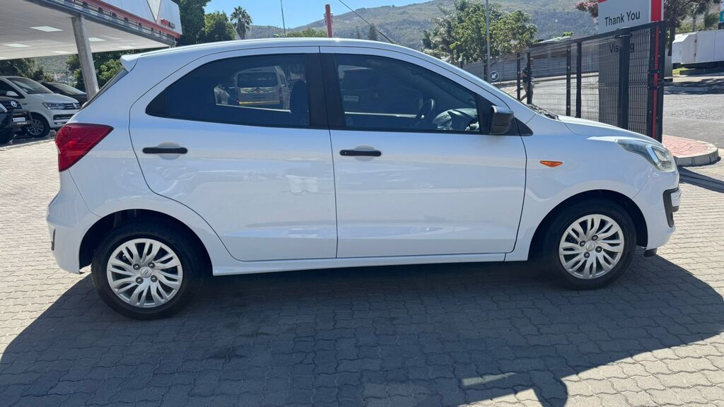 FORD FIGO FIGO 1.5 AMBIENTE (5DR)