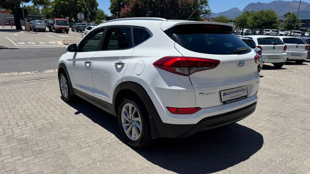 HYUNDAI TUCSON TUCSON 1.7 CRDi EXECUTIVE - 5