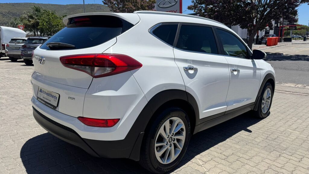 HYUNDAI TUCSON TUCSON 1.7 CRDi EXECUTIVE - 6