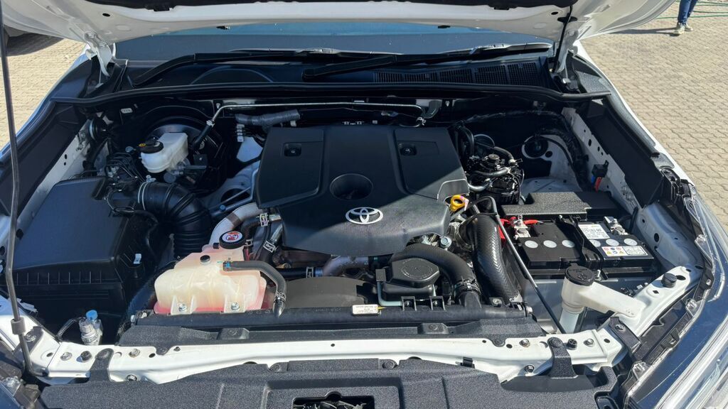 TOYOTA HILUX HILUX 2.8 GD-6 RB LEGEND 4X4 A/T P/U D/C