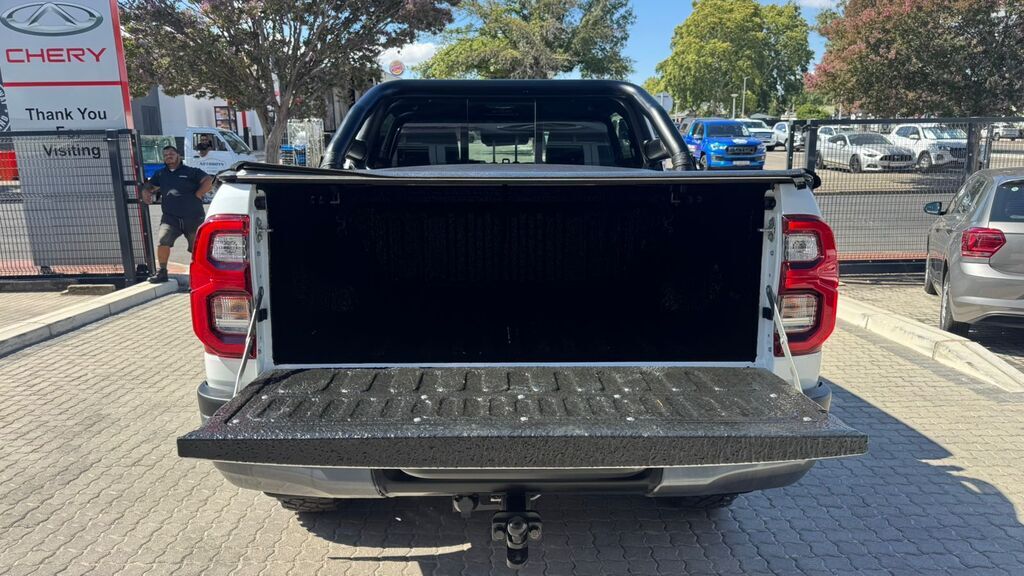 TOYOTA HILUX HILUX 2.8 GD-6 RB LEGEND 4X4 A/T P/U D/C