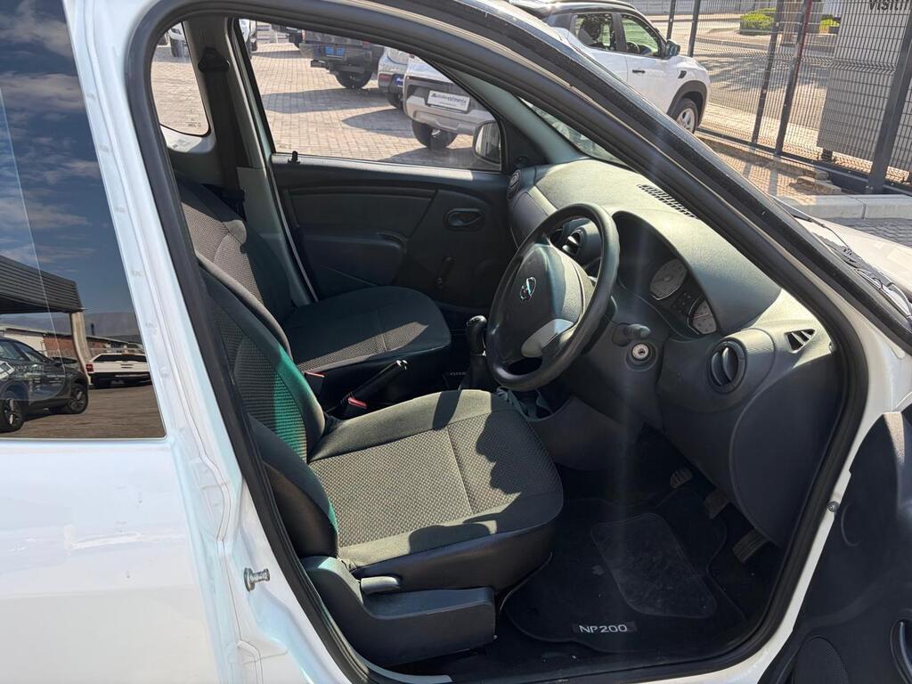 NISSAN NP200 NP200 1.6  A/C SAFETY PACK P/U S/C