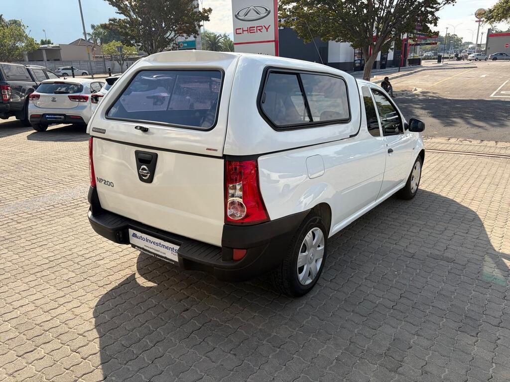 NISSAN NP200 NP200 1.6  A/C SAFETY PACK P/U S/C