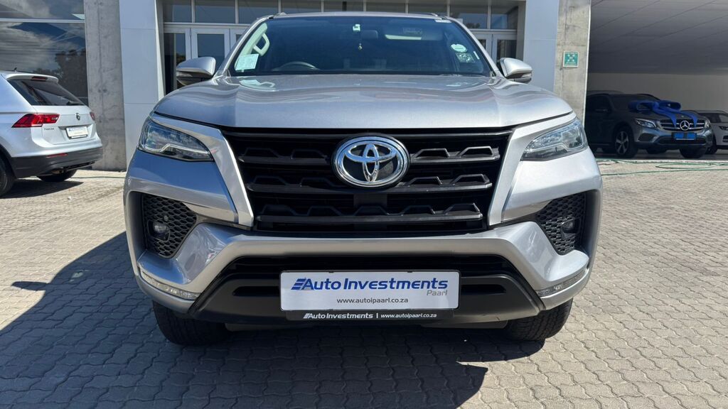 TOYOTA FORTUNER FORTUNER 2.4GD-6 R/B A/T
