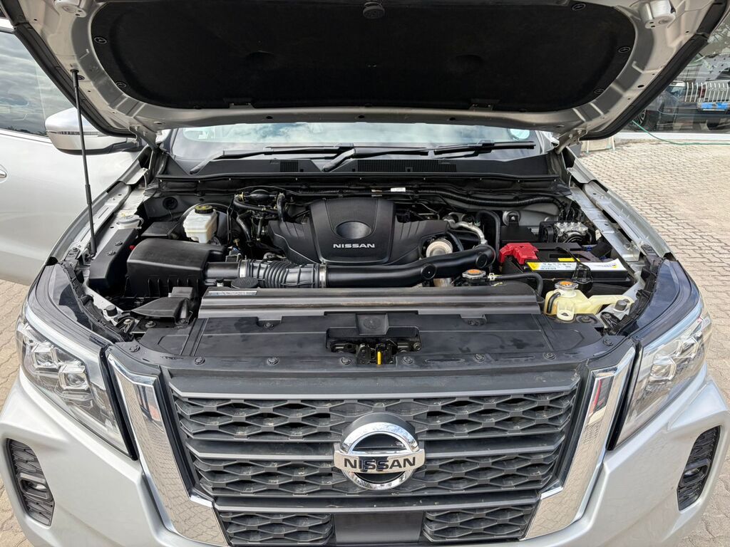 NISSAN NAVARA NAVARA 2.5DDTI LE/LE PLUS 4X4 A/T D/C P/U