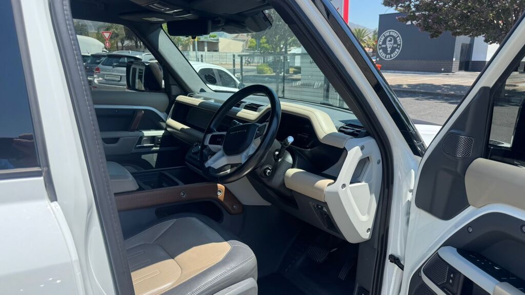 LAND ROVER DEFENDER DEFENDER 110 P400 X (294KW)