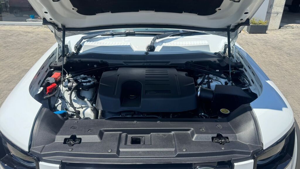 LAND ROVER DEFENDER DEFENDER 110 P400 X (294KW)