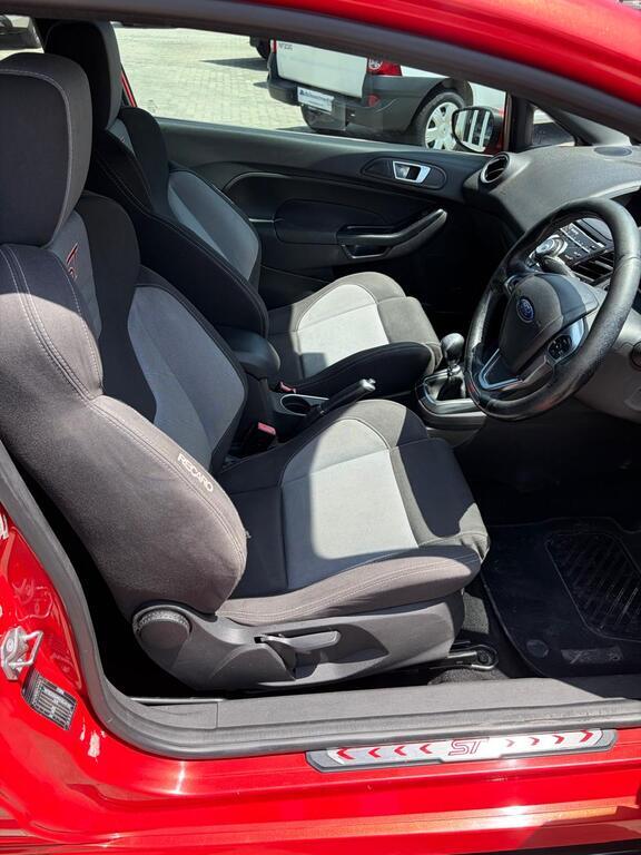 FORD FIESTA FIESTA ST 200 1.6 ECOBOOST 3DR - 10