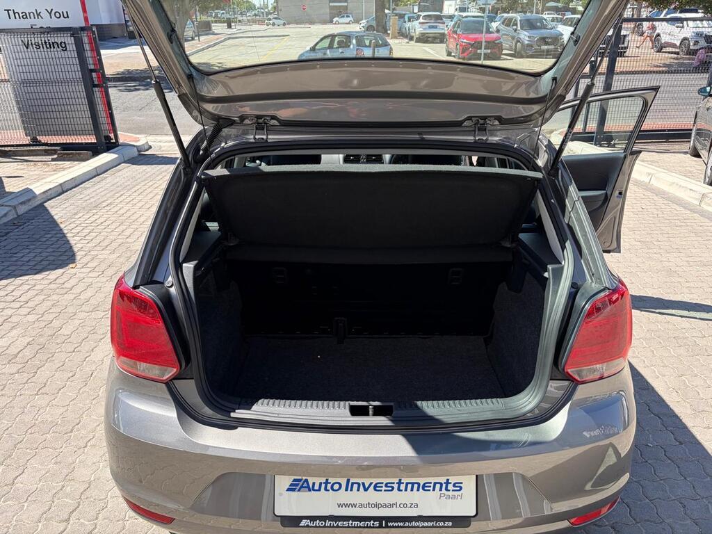 VOLKSWAGEN POLO VIVO POLO VIVO 1.4 TRENDLINE 5Dr - 11