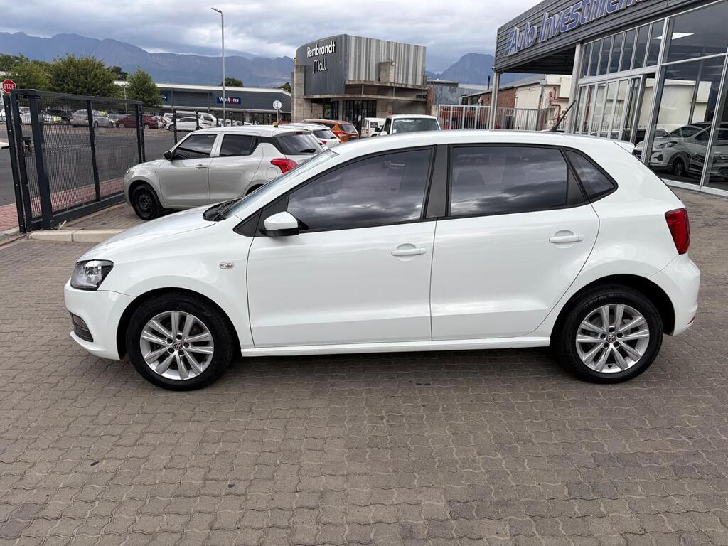 VOLKSWAGEN POLO VIVO POLO VIVO 1.4 COMFORTLINE (5DR) - 2
