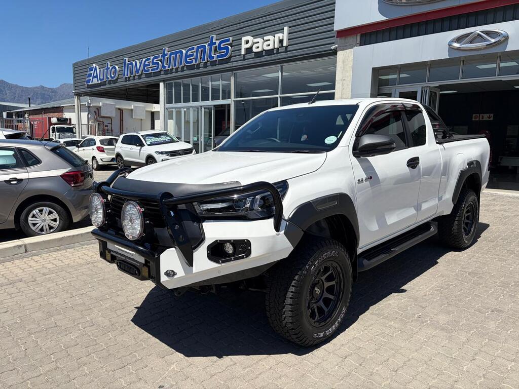 TOYOTA HILUX HILUX 2.8 GD-6 RB LEGEND A/T P/U E/CAB - 1