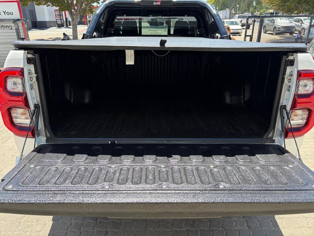 TOYOTA HILUX HILUX 2.8 GD-6 RB LEGEND A/T P/U E/CAB - 12