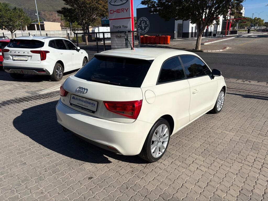 AUDI A1 A1 1.6TDi AMBITION 3Dr - 5