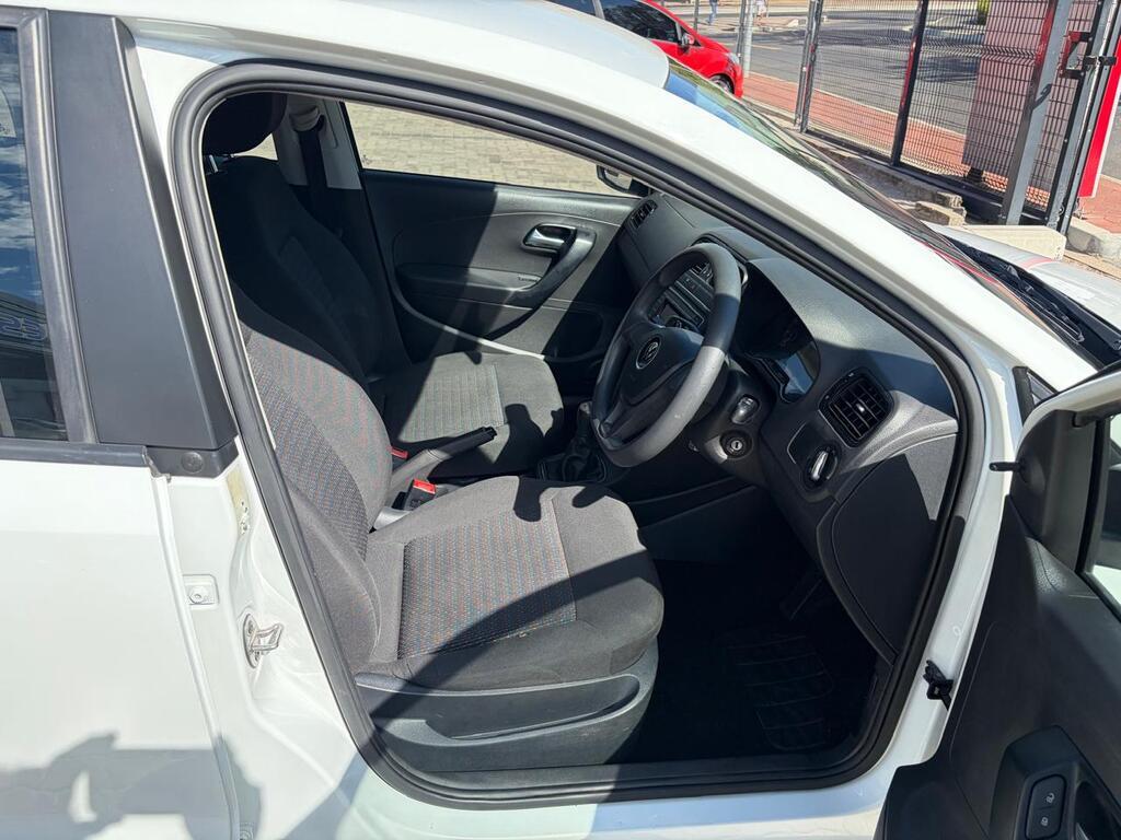 VOLKSWAGEN POLO VIVO POLO VIVO 1.4 TRENDLINE (5DR) - 10