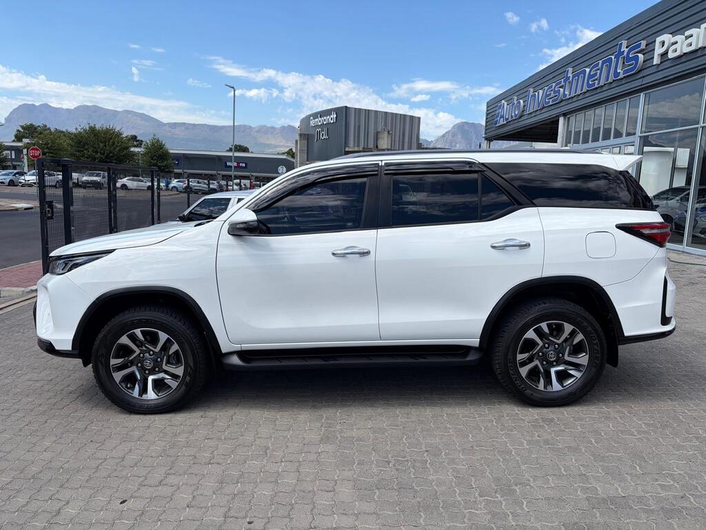 TOYOTA FORTUNER FORTUNER 2.8GD-6 4X4 A/T - 2