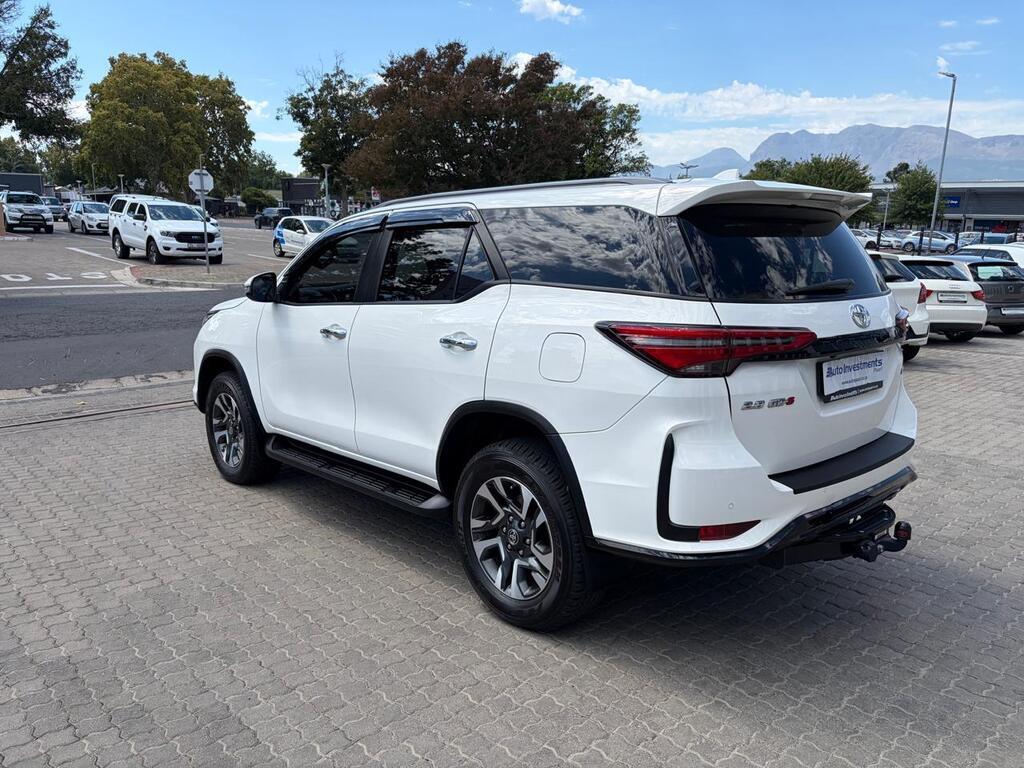 TOYOTA FORTUNER FORTUNER 2.8GD-6 4X4 A/T - 3