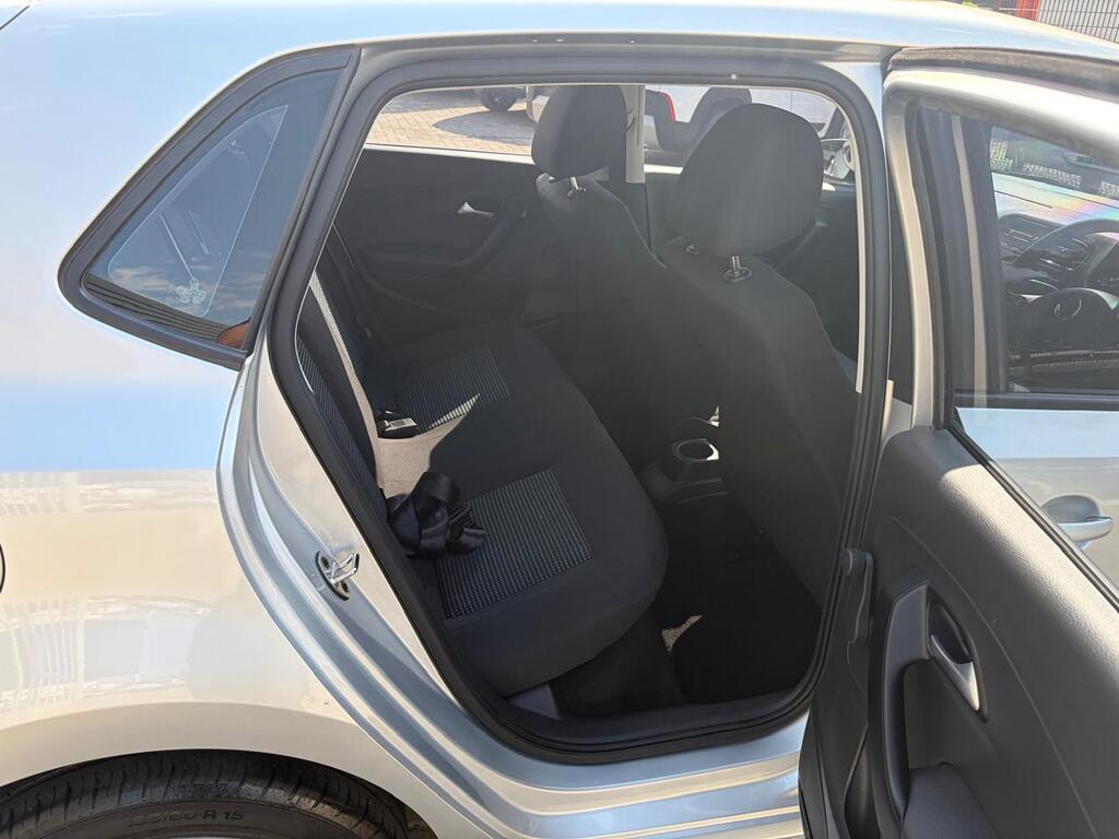 VOLKSWAGEN POLO VIVO POLO VIVO 1.4 COMFORTLINE (5DR) - 8