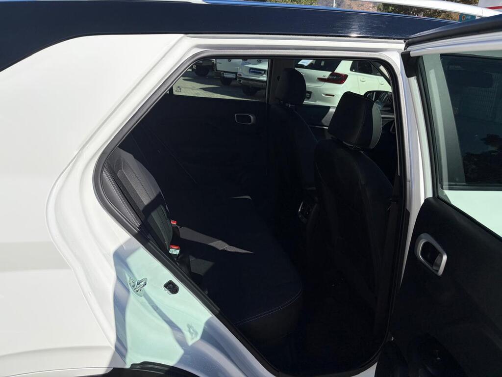 HYUNDAI VENUE VENUE 1.2 EXECUTIVE - 10