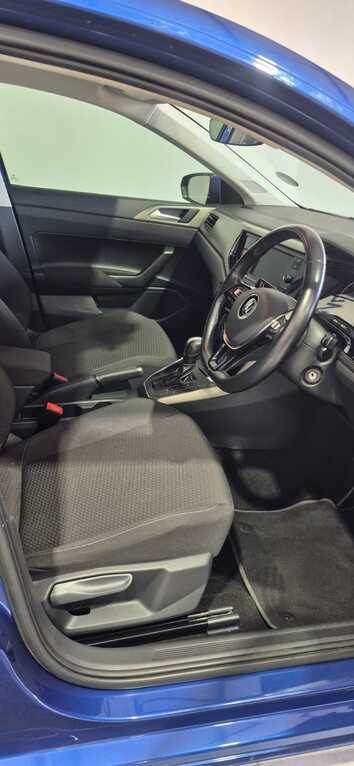 VOLKSWAGEN POLO POLO 1.0 TSI COMFORTLINE DSG - 7
