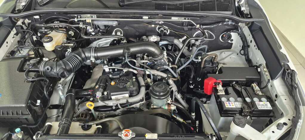 TOYOTA HILUX HILUX 2.0 VVTi A/C P/U S/C - 12