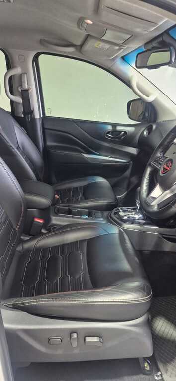 NISSAN NAVARA NAVARA 2.5DDTI PRO-4X 4X4 A/T D/C P/U - 7