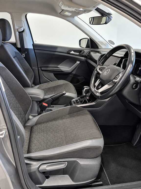 VOLKSWAGEN T-CROSS T-CROSS 1.0 TSI HIGHLINE DSG - 7
