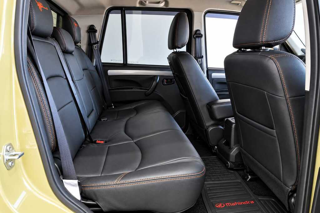 MAHINDRA PIK UP PIK UP 2.2 mHAWK S11 DAWN 4X4 A/T P/U D/C - 5