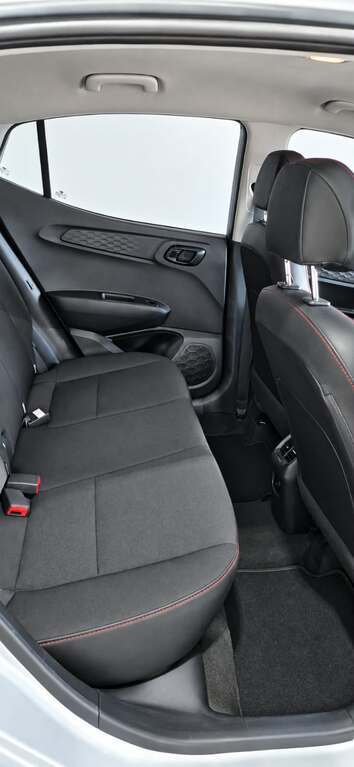 HYUNDAI i10 GRAND i10 1.2 MOTION/PREMIUM A/T - 6