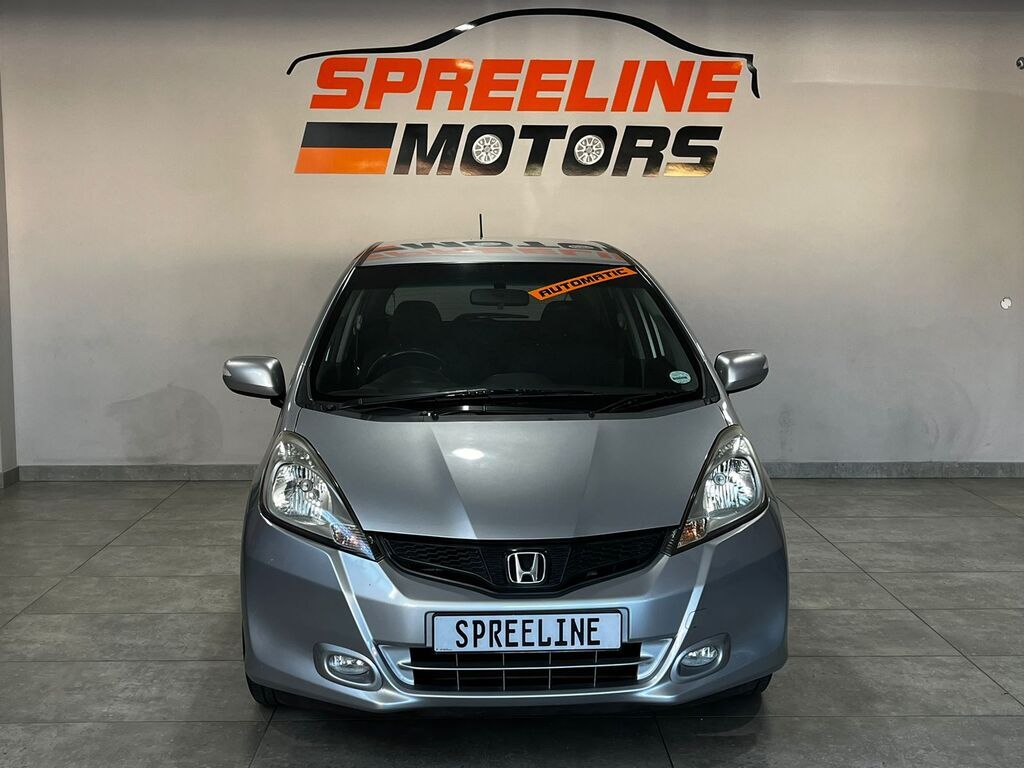 2013 Honda Jazz 1.5 Elegance Auto Q2FyTGlzdGluZzozNDM0ODM R149999