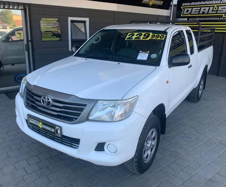 TOYOTA HILUX – Deals 4 Wheels