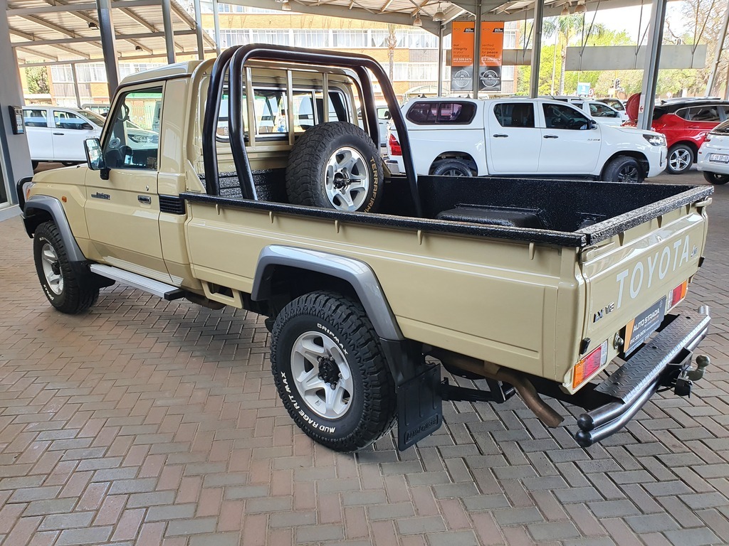 Thumbnail Image Thumbnail Image