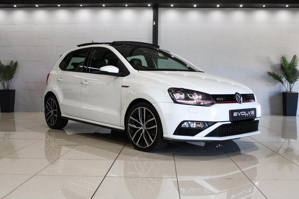 2017 Volkswagen VW Polo GTi TSi DSG Q2FyTGlzdGluZzo0MTM5NDg
