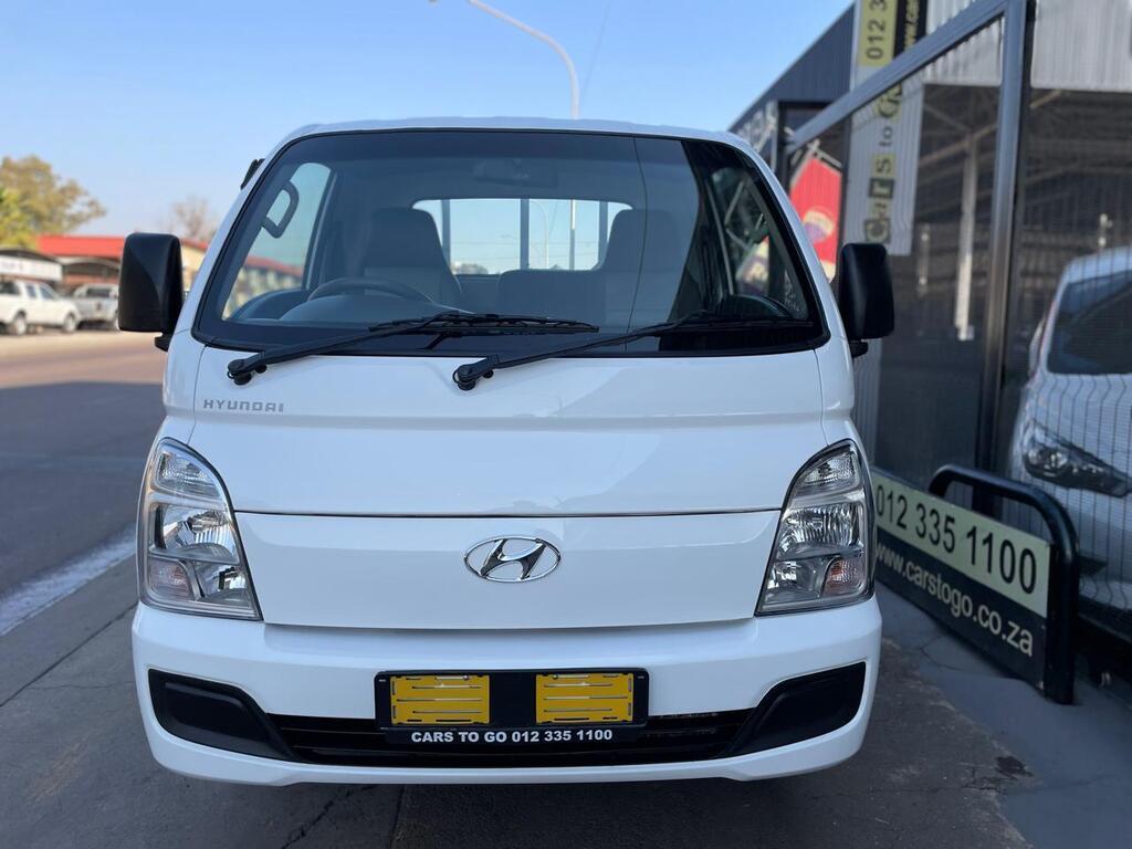 Hyundai H100 2.6 D Euro II Chassis Cab