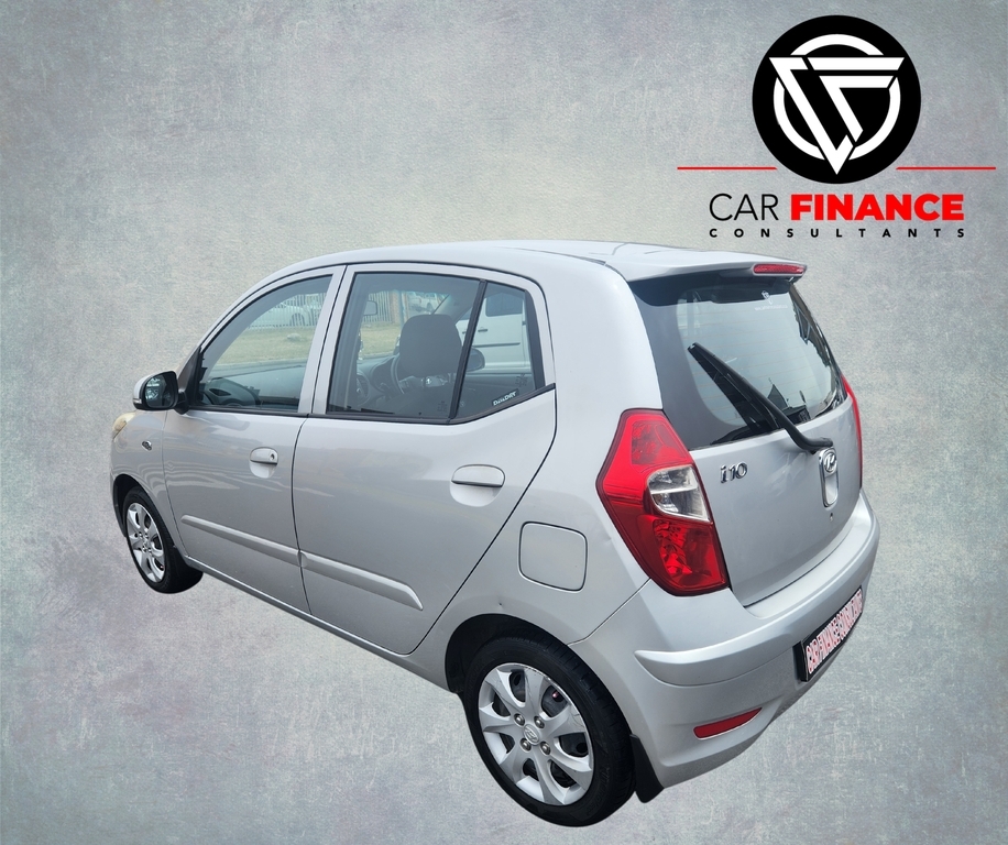 HYUNDAI i10 - Image 7