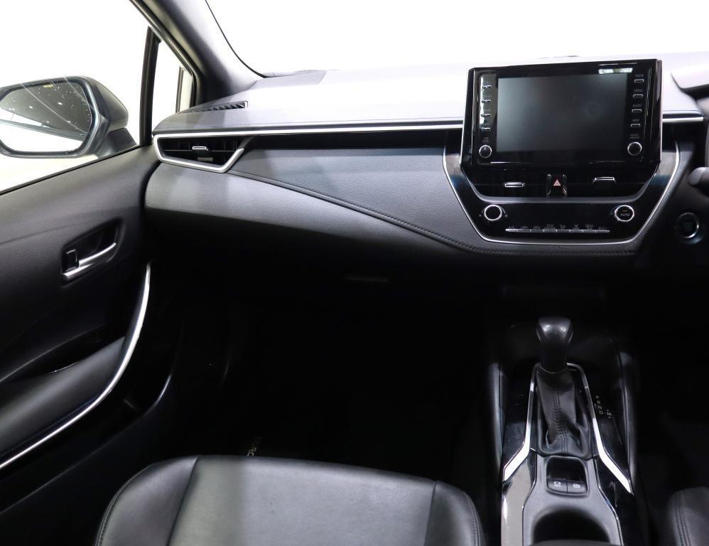 TOYOTA COROLLA - Image 13