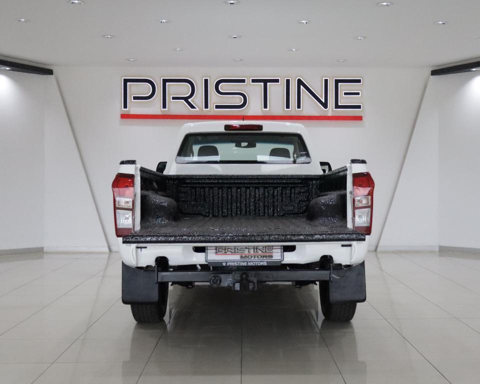 ISUZU D-MAX - Image 15