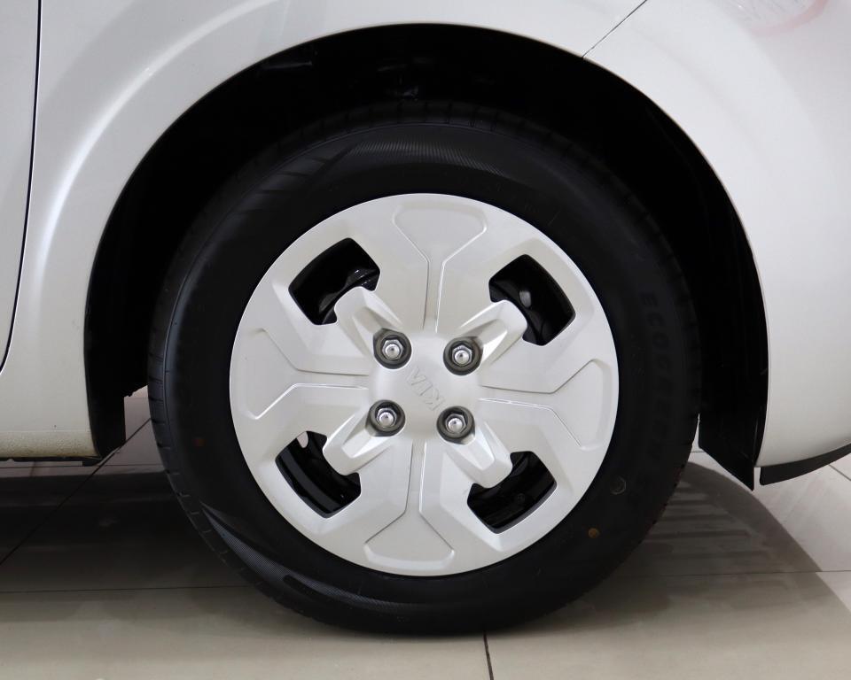KIA PICANTO - Image 7