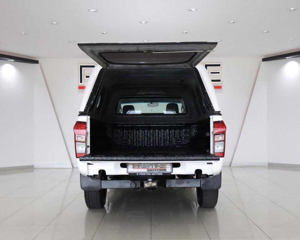 ISUZU D-MAX - Image 6