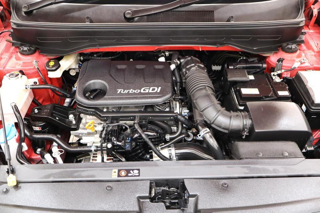 HYUNDAI VENUE - Image 19