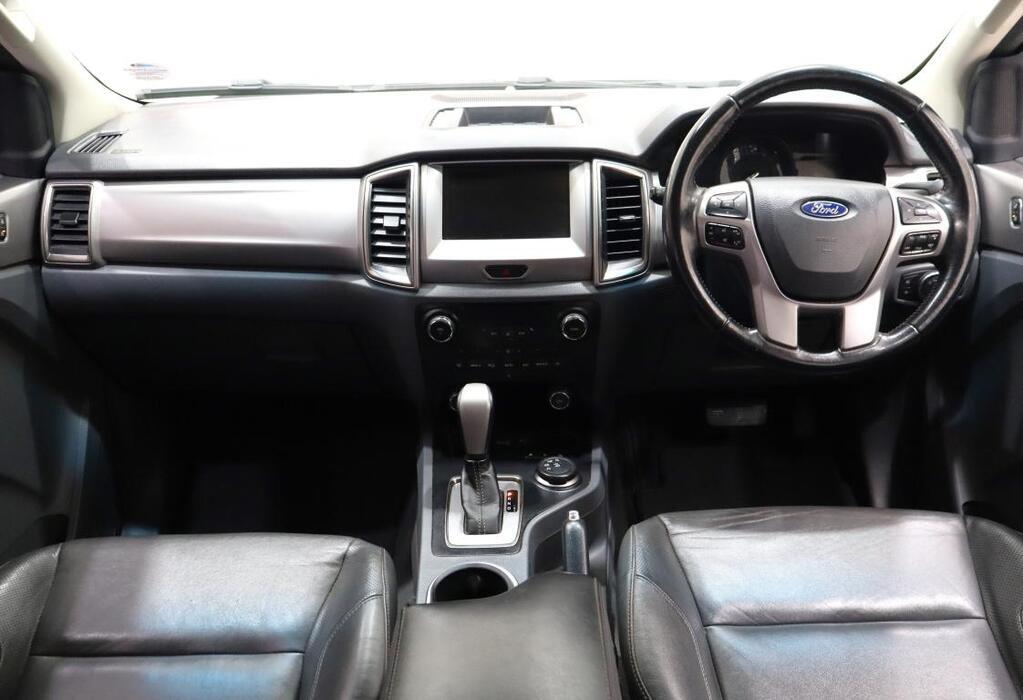 FORD EVEREST - Image 16