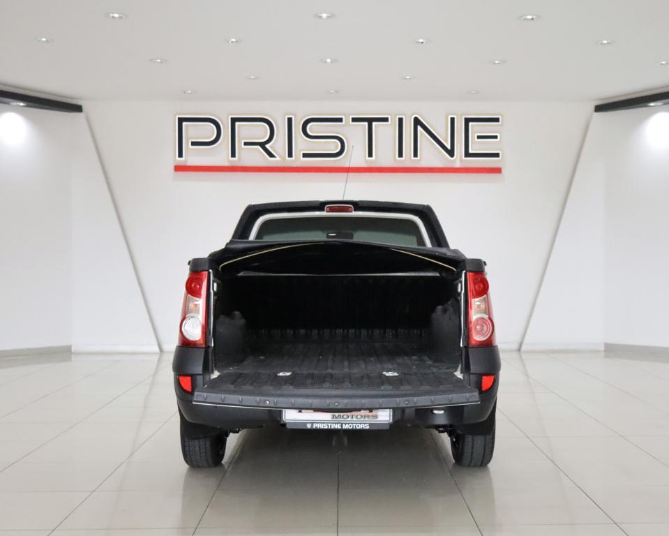 NISSAN NP200 - Image 15