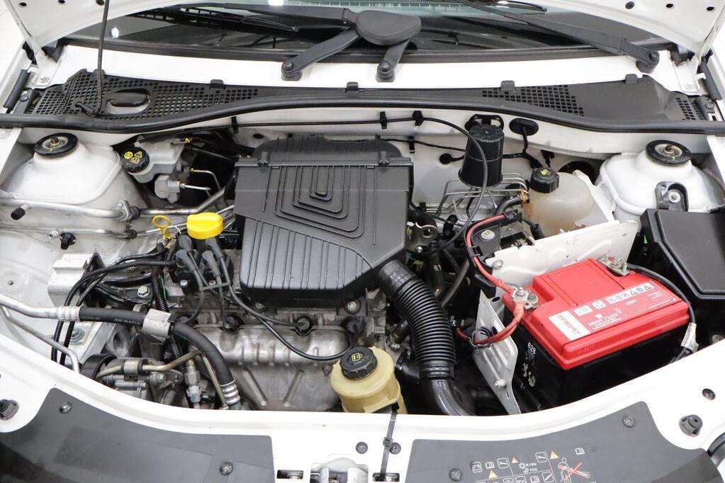 NISSAN NP200 - Image 18