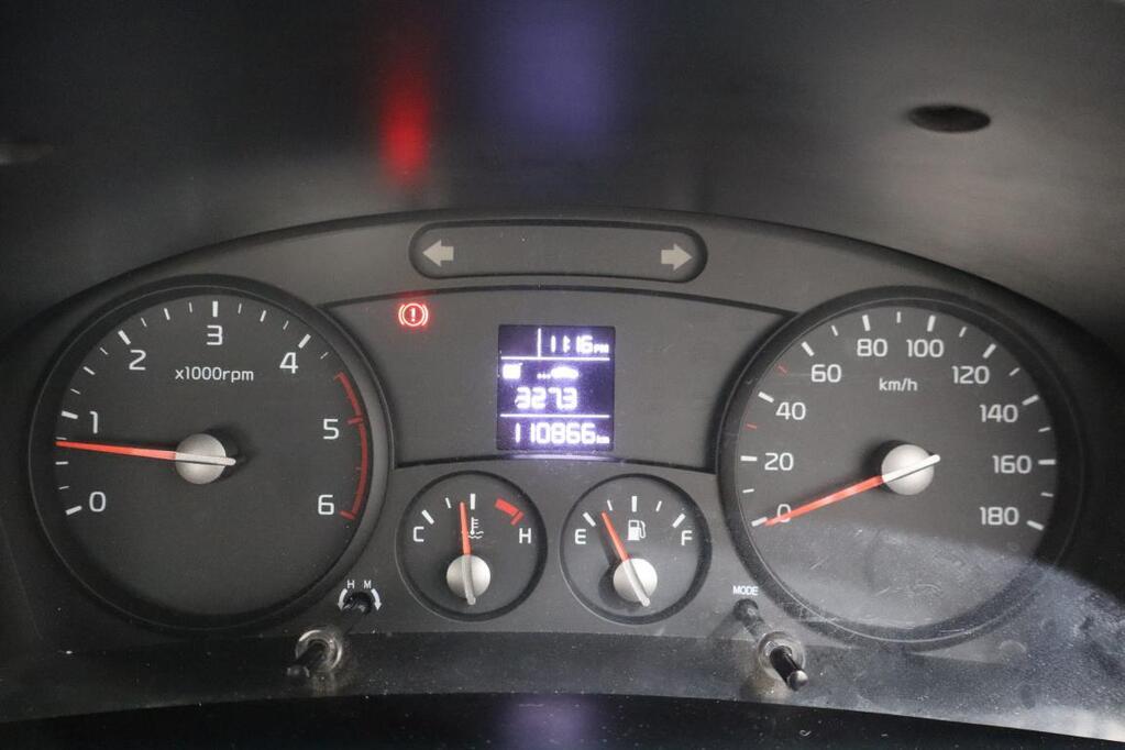 KIA K 2700 - Image 13